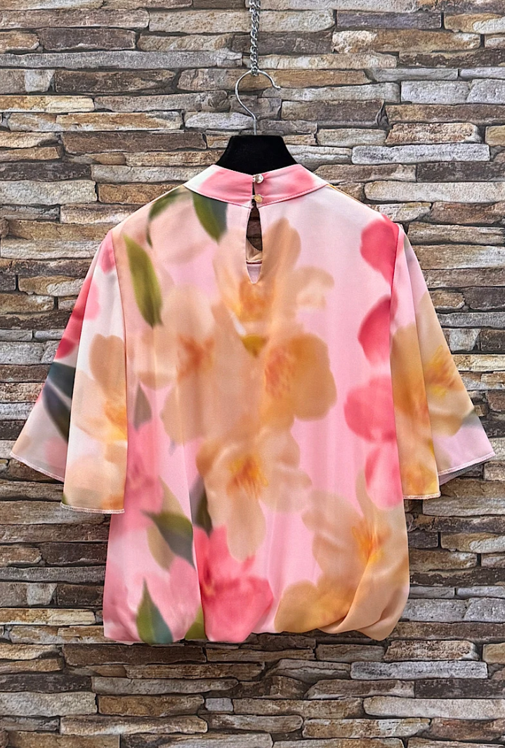 ESBSSPKFMN Italian OS Pink Floral Mock Neck Blouse