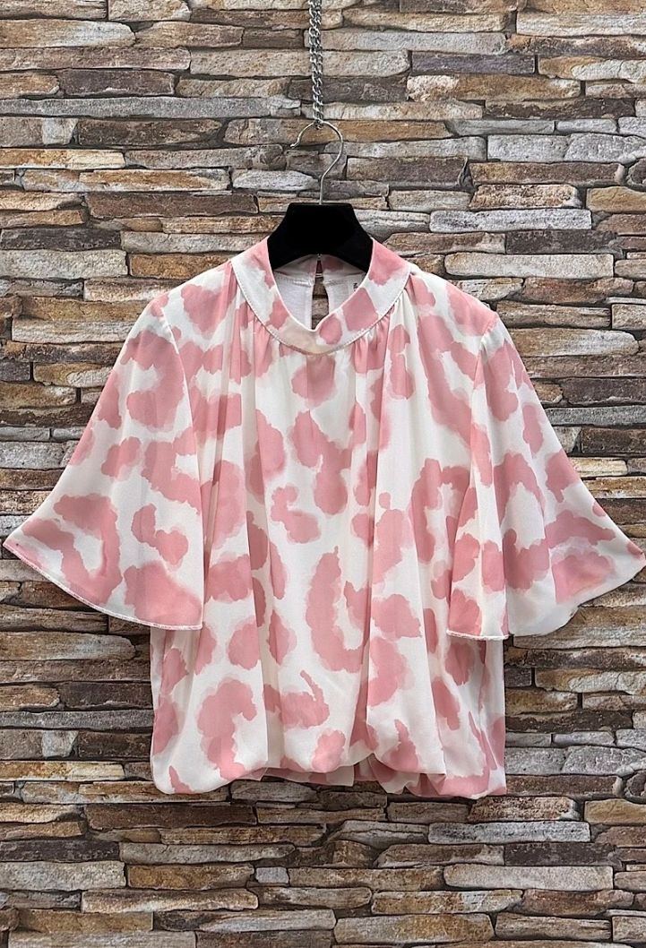 ESBSSPIASB Italian OS Pink Ivory Abstract Spot Blouse