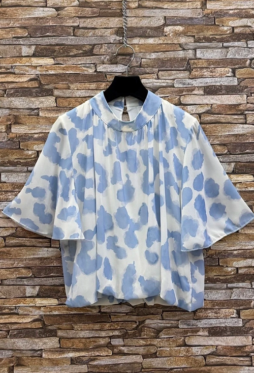 ESBSSBLIASB Italian OS Blue Ivory Abstract Spot Blouse