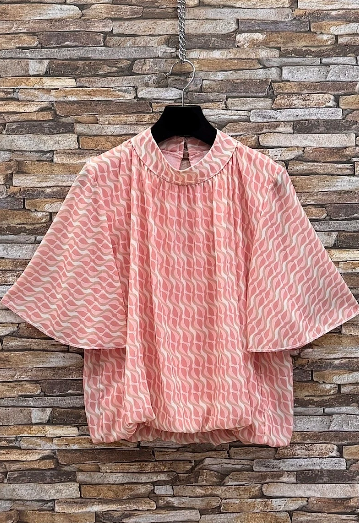 ESBSSSPTPB Italian OS Soft Pink Textured Pattern Blouse