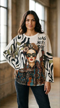 VI338 Multicolor Cosy Frida Magnifique Printed Sweater - model photo