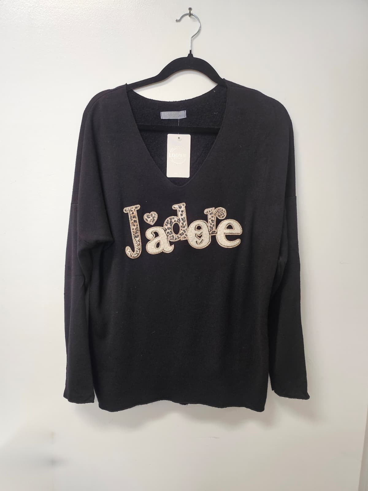 VI627 Black Warm and Cosy Printed Sweater