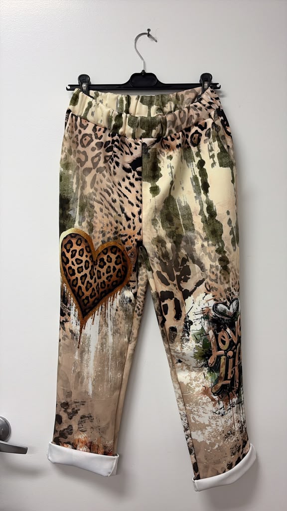 VIHTC Heart Camo Jogger Pants Olive