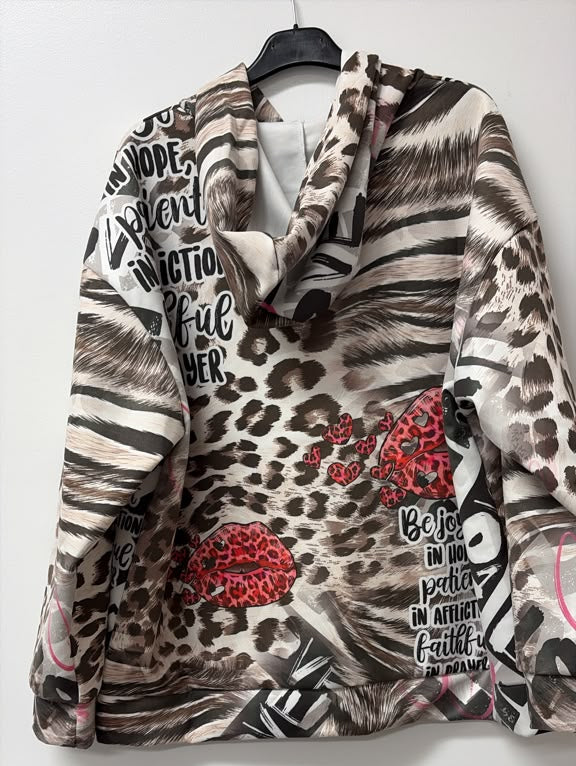 VILLH Leopard Lips Graphic Hoodie Multicolor