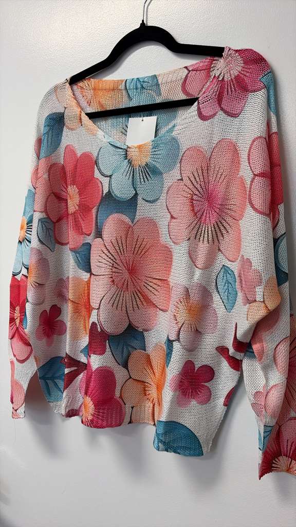 VIPSF Pastel Floral Knit Top
