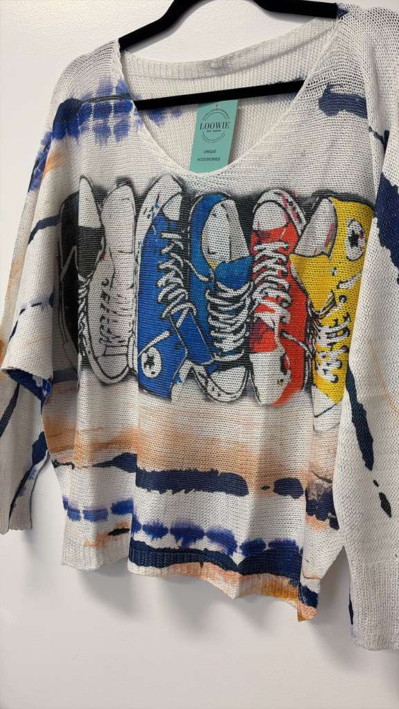 VISNK Sneakers Print Knit Top