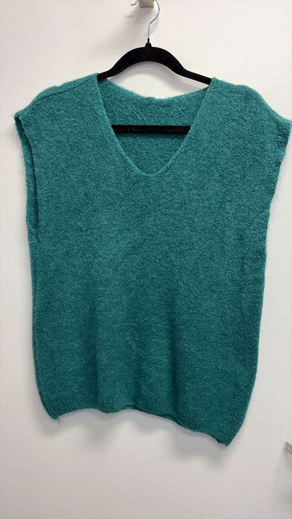 COVNSKSGT Italian OS Green Turquoise V-Neck Knit Sweater