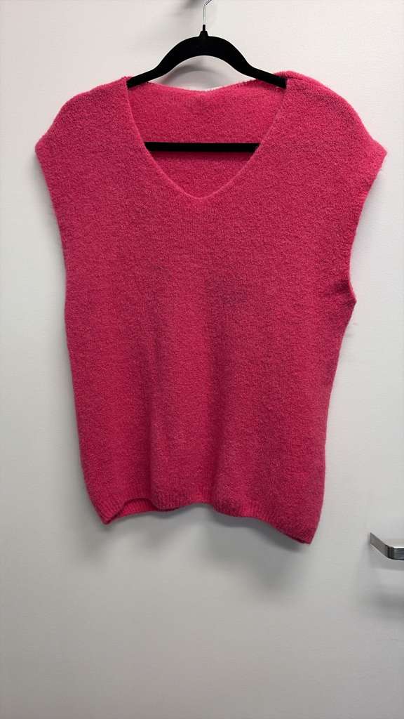 COVNSKSRP Italian OS Raspberry Pink V-Neck Sleeveless Knit Sweater