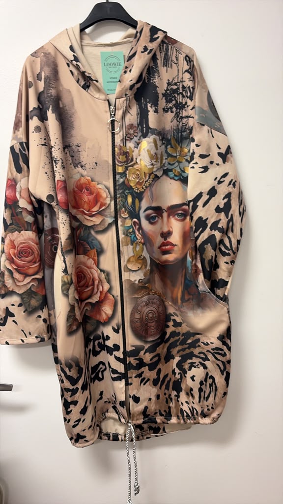 ZOJ22 Beige Frida Leopard Long Zip Jacket
