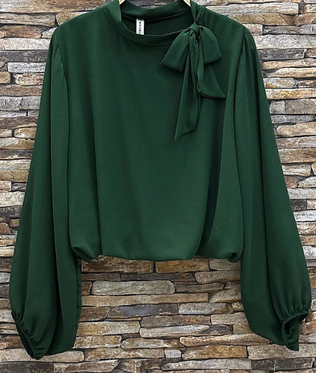 E840 Italian Classic Green Bow-Tie Blouse LOOWIE