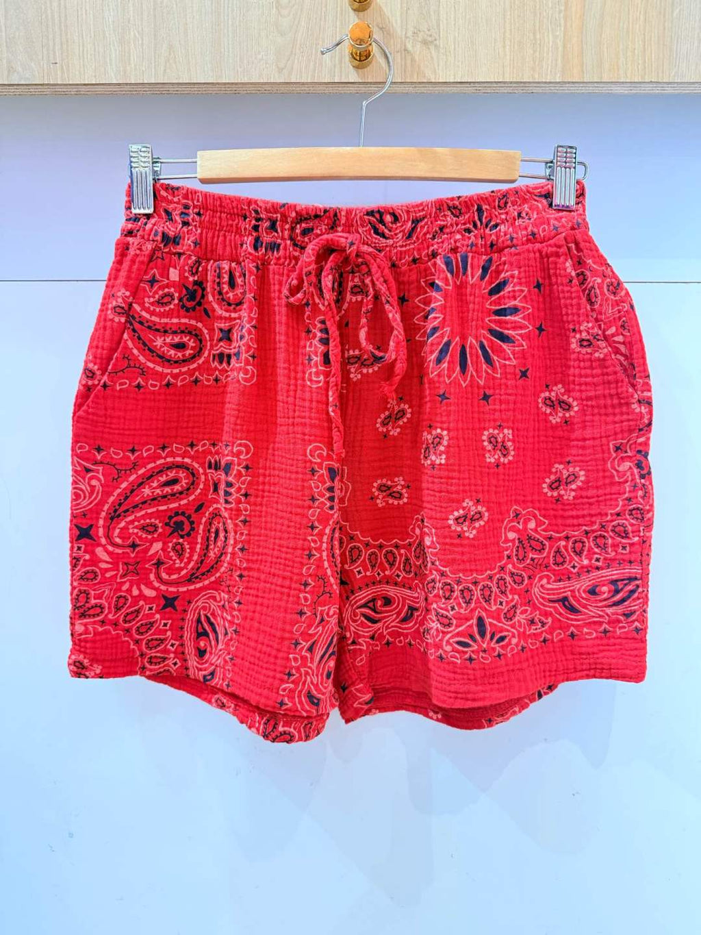 IV25262125RD Gauze Cotton Bandana Shorts Plus Size Red