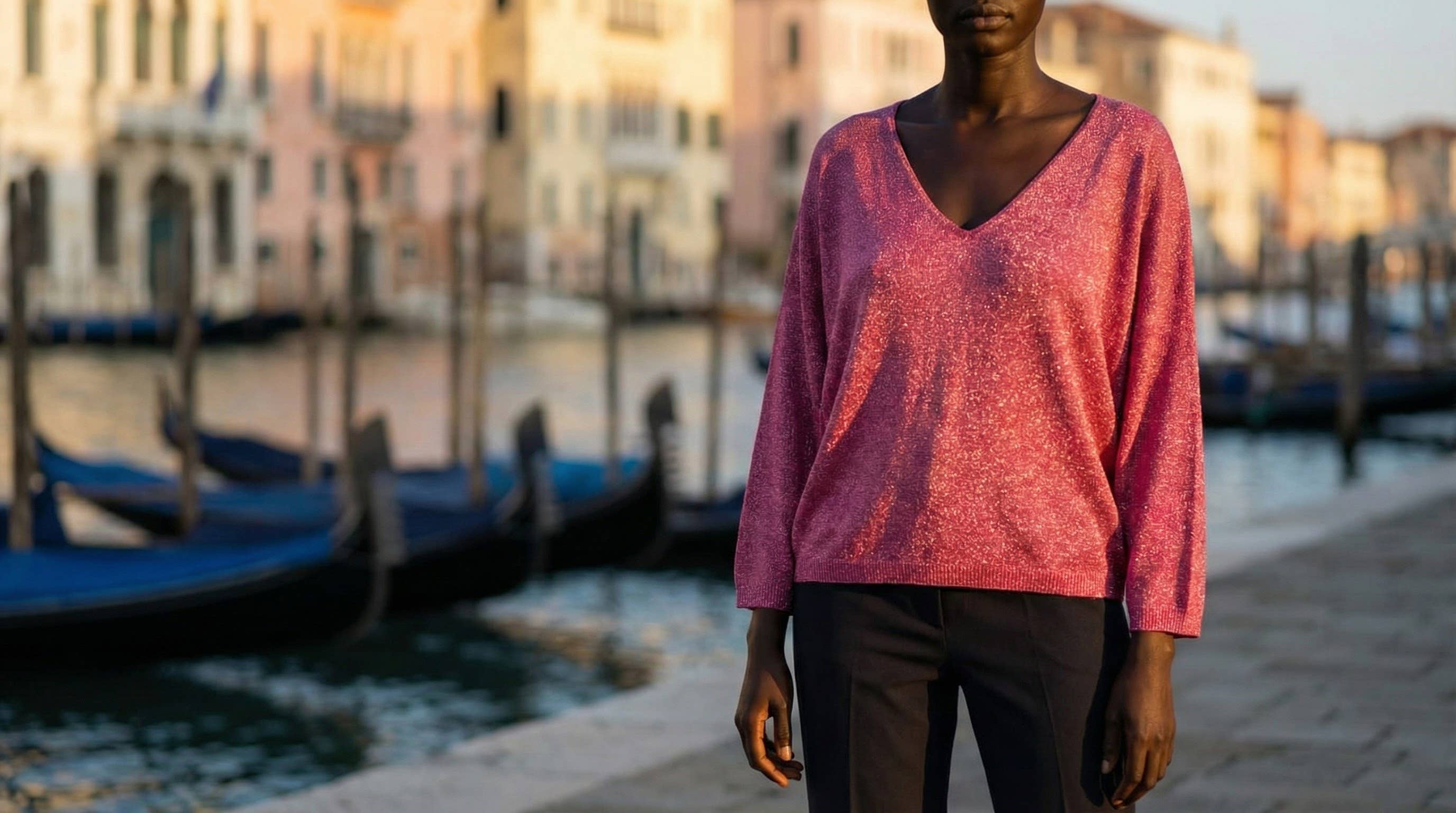 POSPI Italian One Size Pink Shiny Lurex Knit V-Neck Sweater