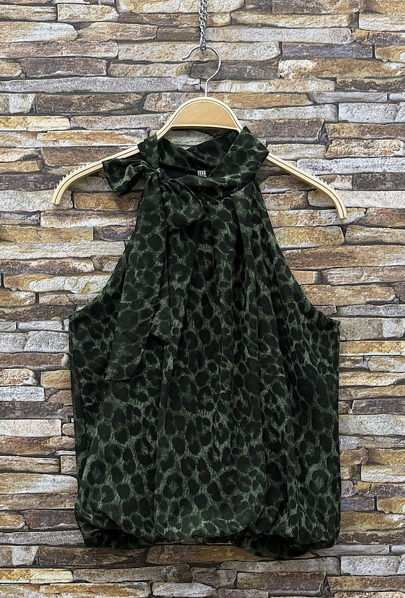 ELNS2 Khaki Printed Collar Blouse