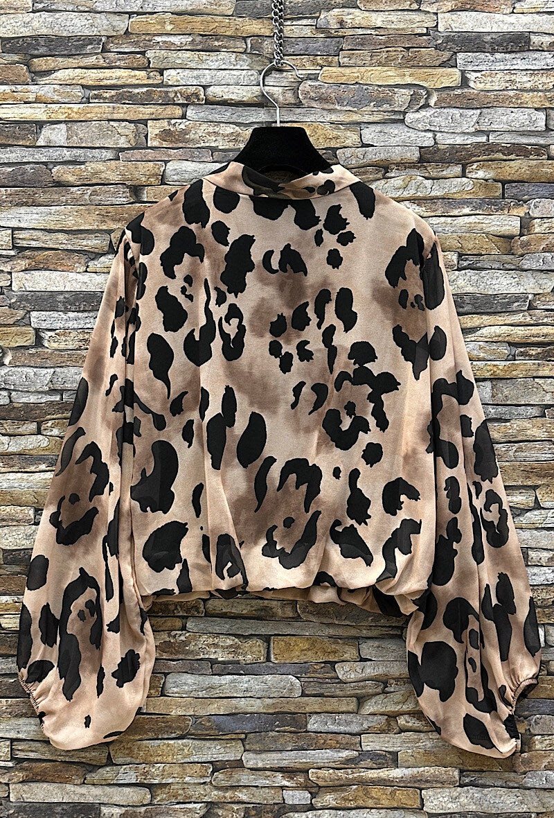 ELLL1 Champagne Leopard Bow Blouse