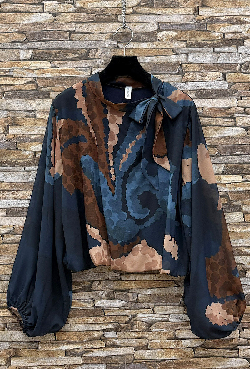 ELLS1 Navy Abstract Bow Blouse