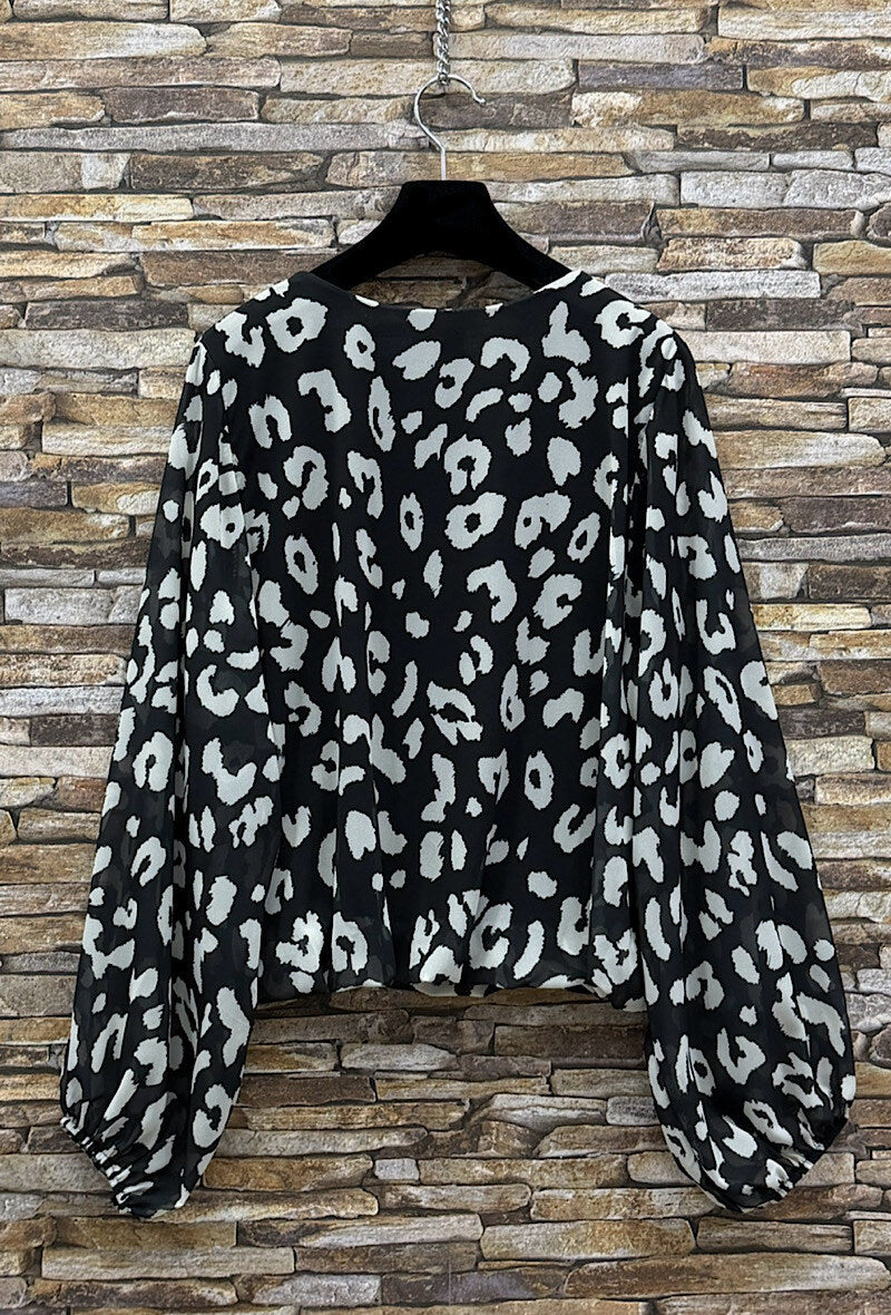 ELAL1 Black Leopard Print Blouse