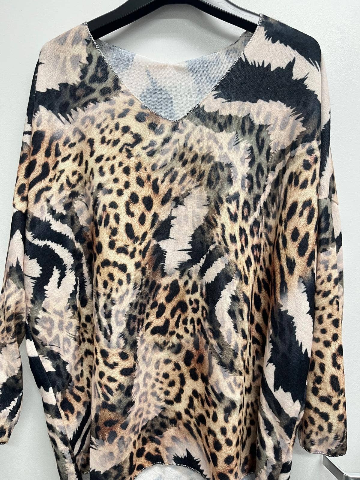 POCLEO Italian Cozy Animal Print Sweater One Size