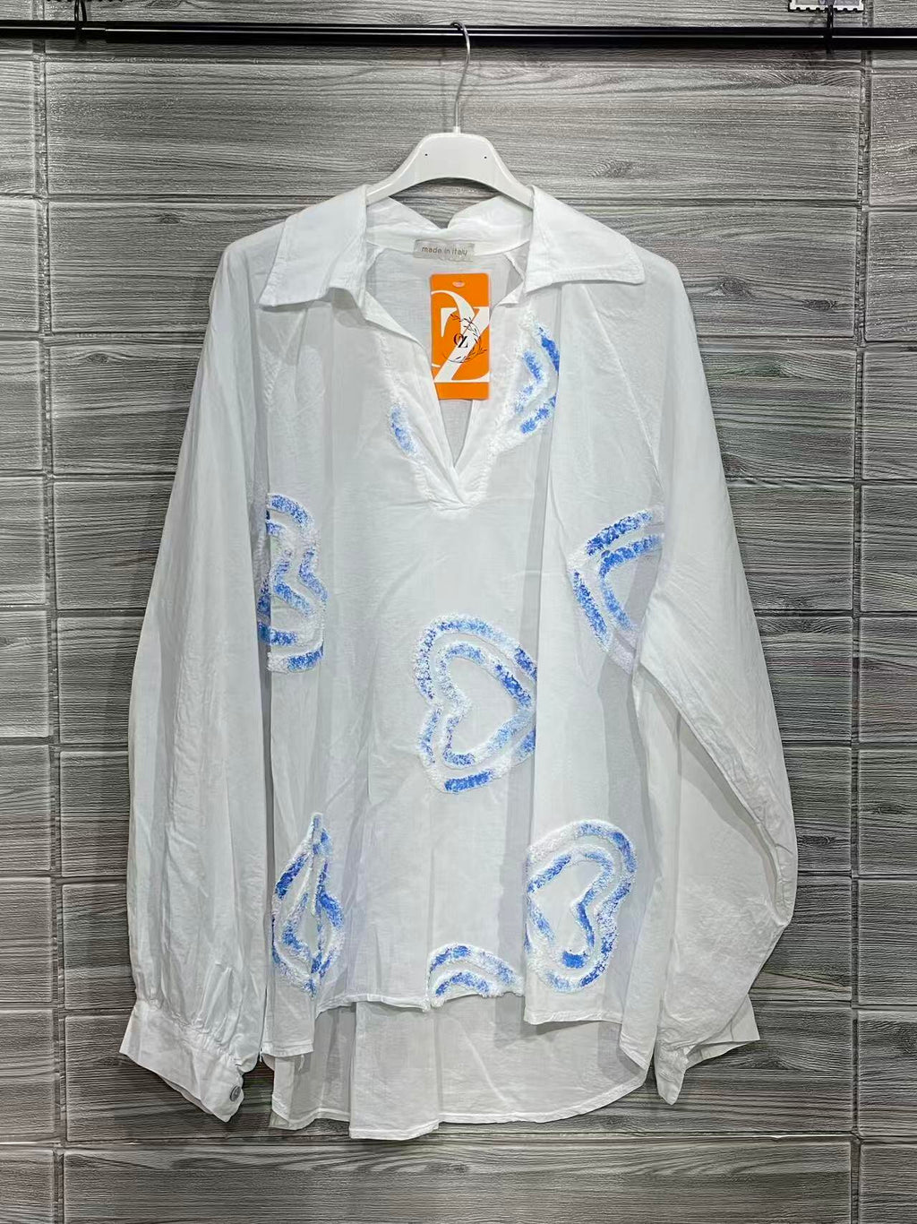ZOHES1SB Heart Embroidered Cotton Shirt Sky Blue