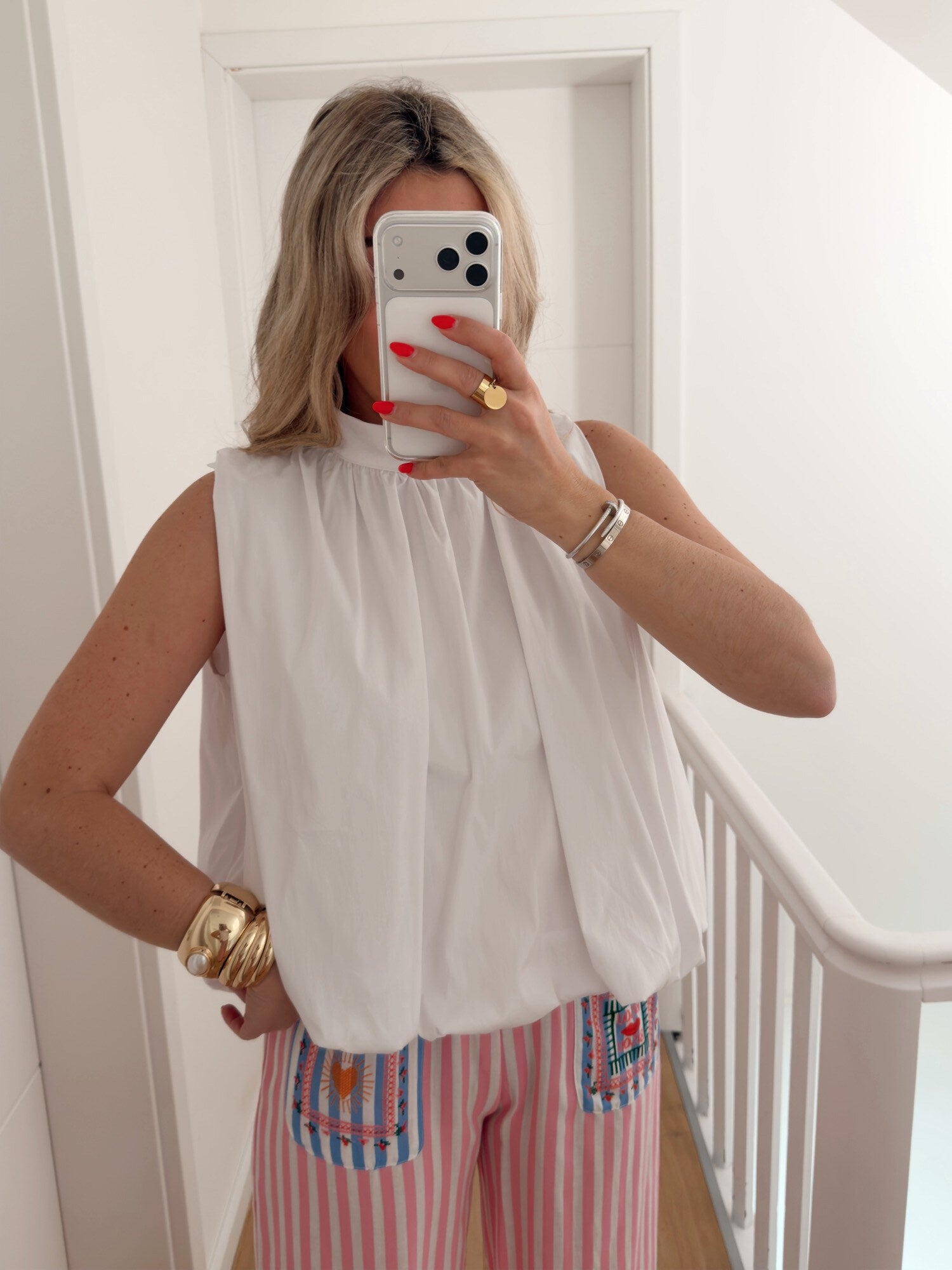 ESTBAWH Sleeveless Cotton Balloon Blouse White