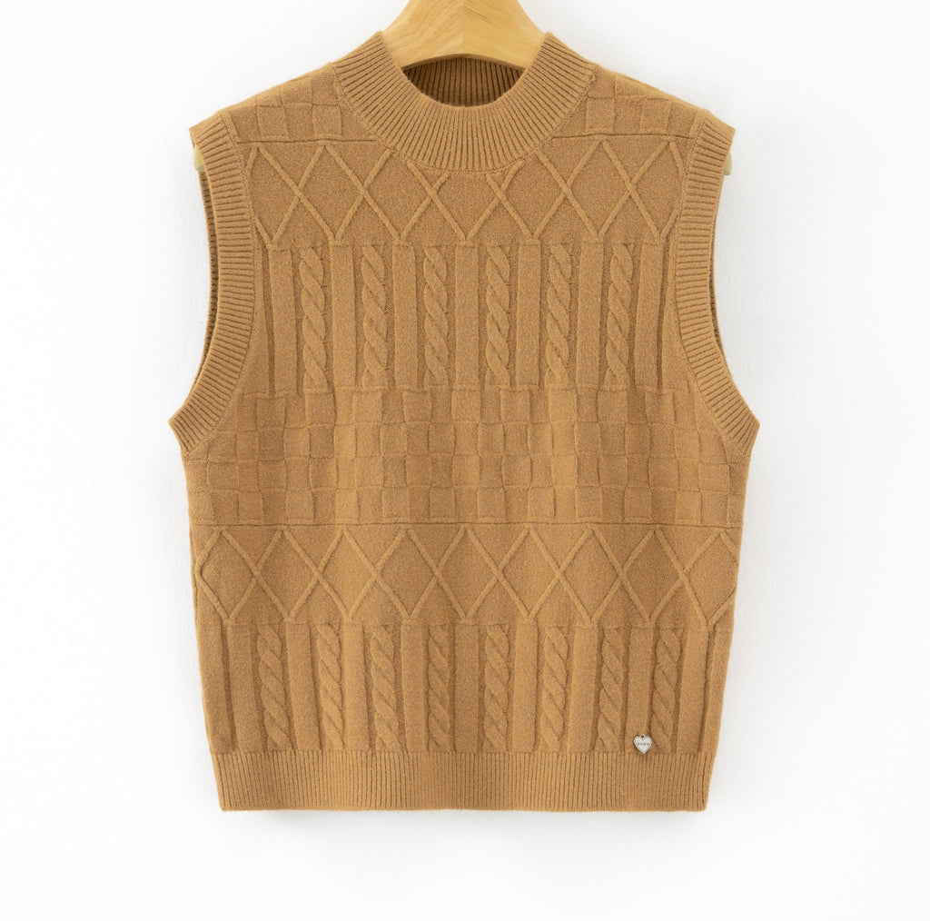 LUJKT7 Camel Jacquard Knit Tank Top