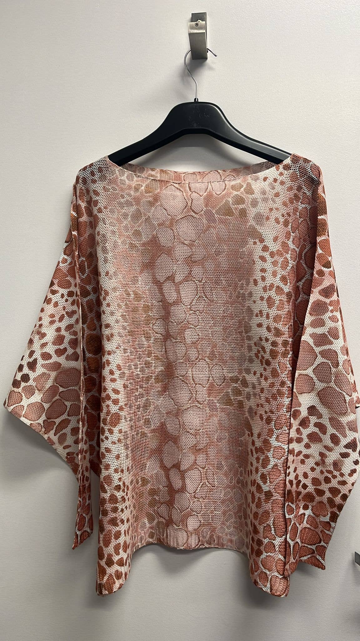 VIAP Beige Giraffe Round Neck Knit Printed Sweater