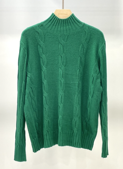 362 Green Turtle Neck Cable Cozy Sweater One Size LOOWIE