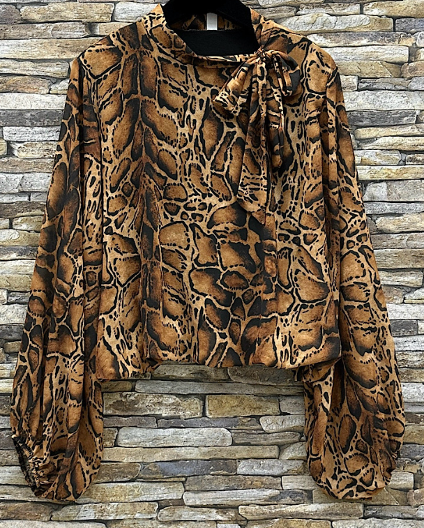 808 One Size Snake Print Bow-Tie Blouse LOOWIE