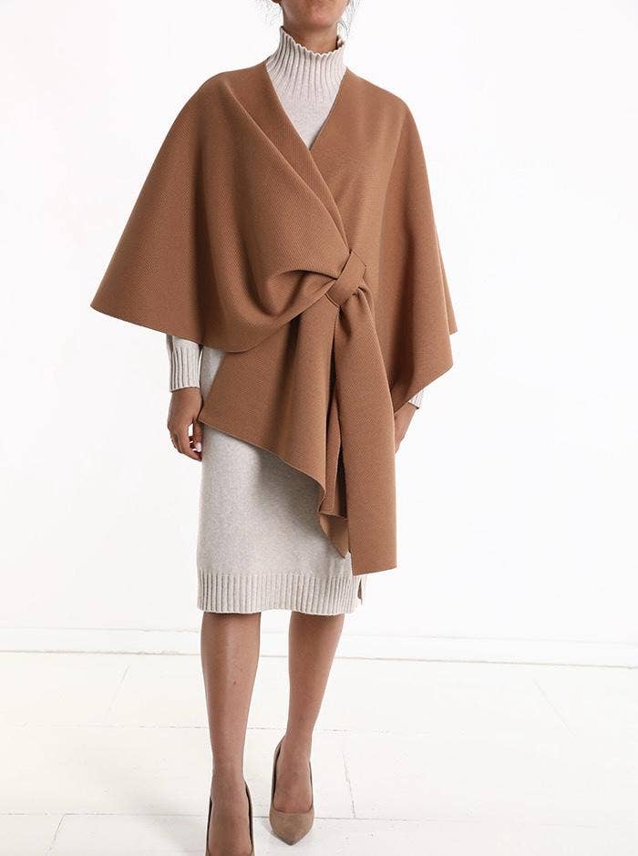 VIPOCA Italian Camel Large Poncho w/ Knot Closure  LOOWIE
