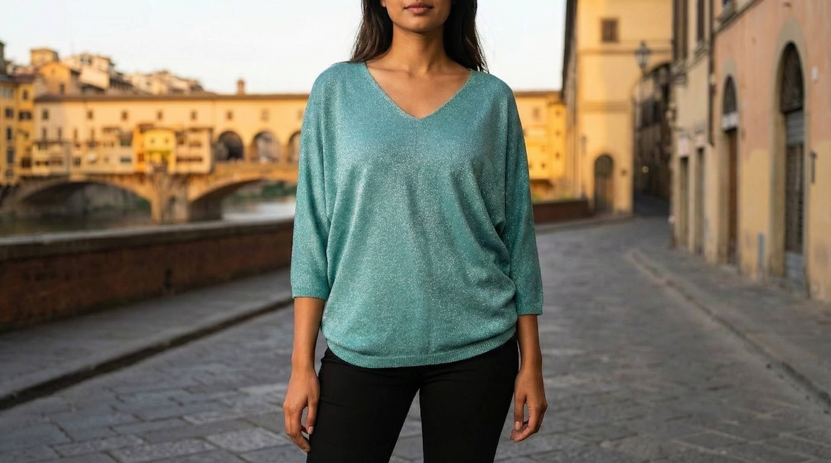 POSTU Italian One Size Turquoise Shiny Knit V-Neck Sweater