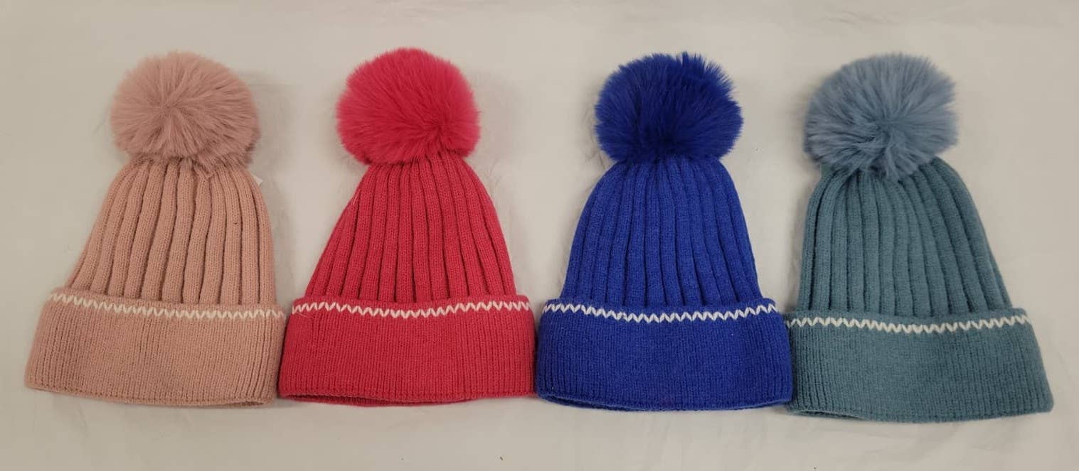 BOS1 Cosy Warm Fake Fur Pom Beanie Hat LOOWIE
