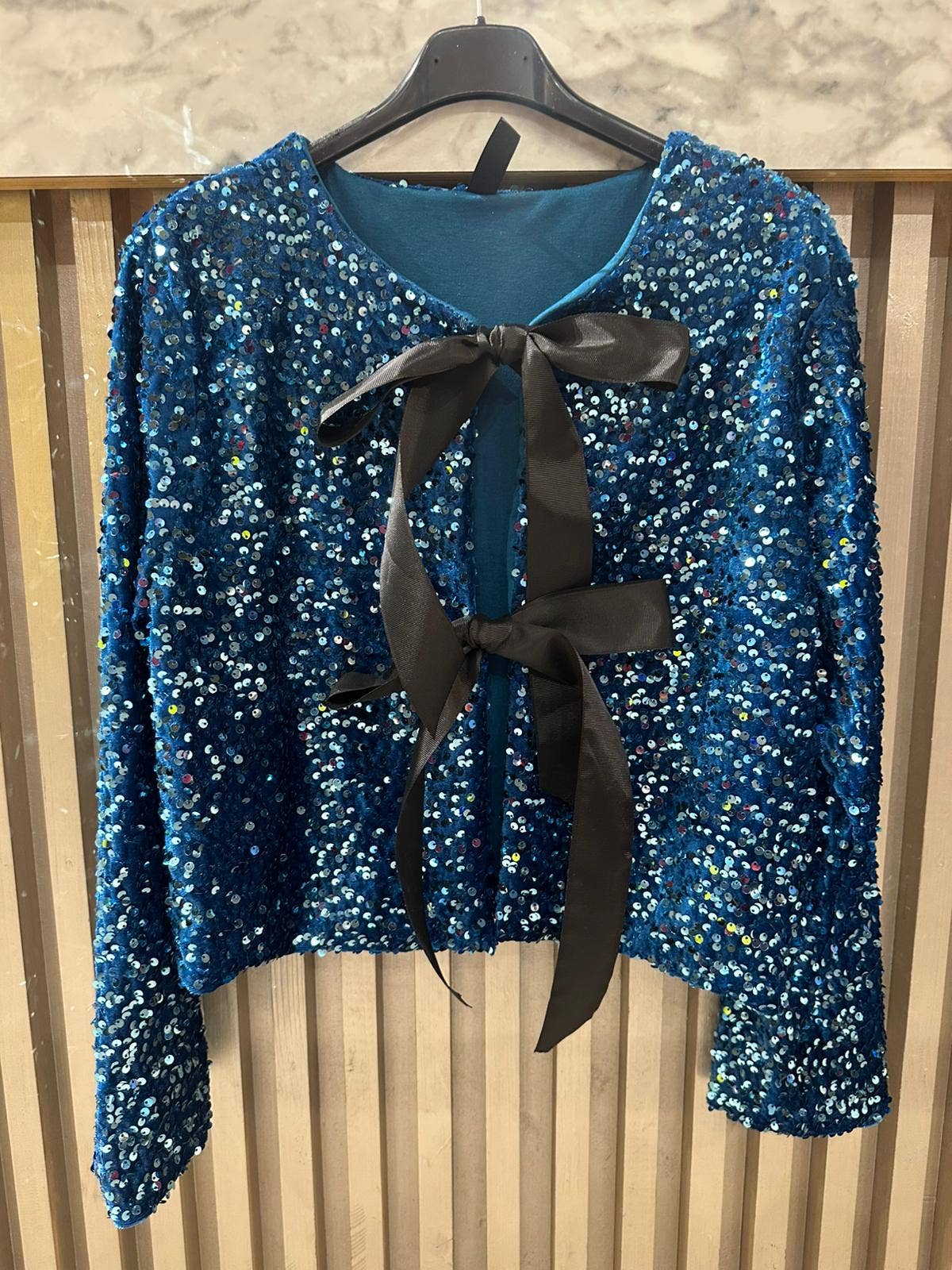 VISEQOB Italian One Size Sequin Bow-Tie Cardigan Ocean Blue