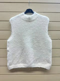 ESTAV4 White Alpaca Vest
