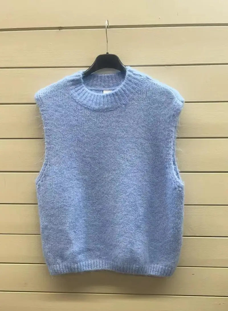 ESTAV8 Light Blue Alpaca Vest