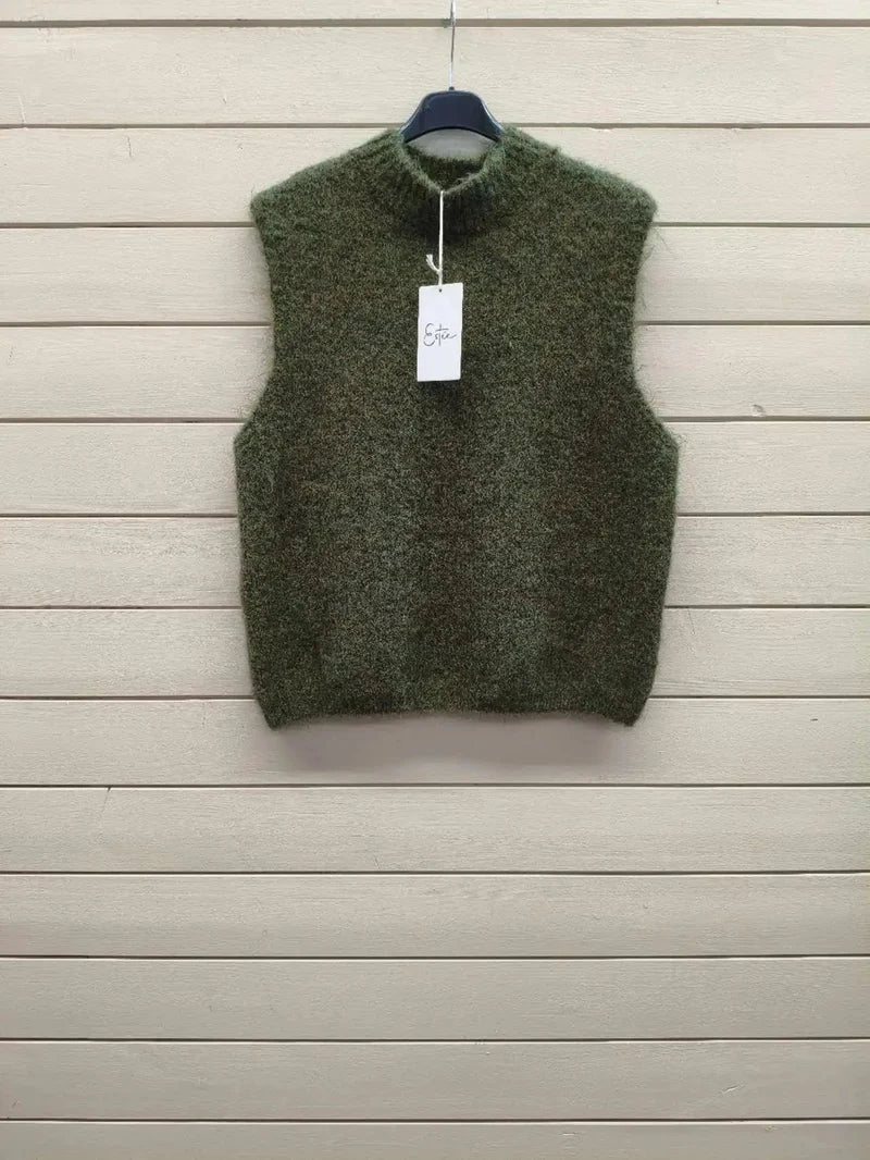 ESTAV6 Khaki Alpaca Vest