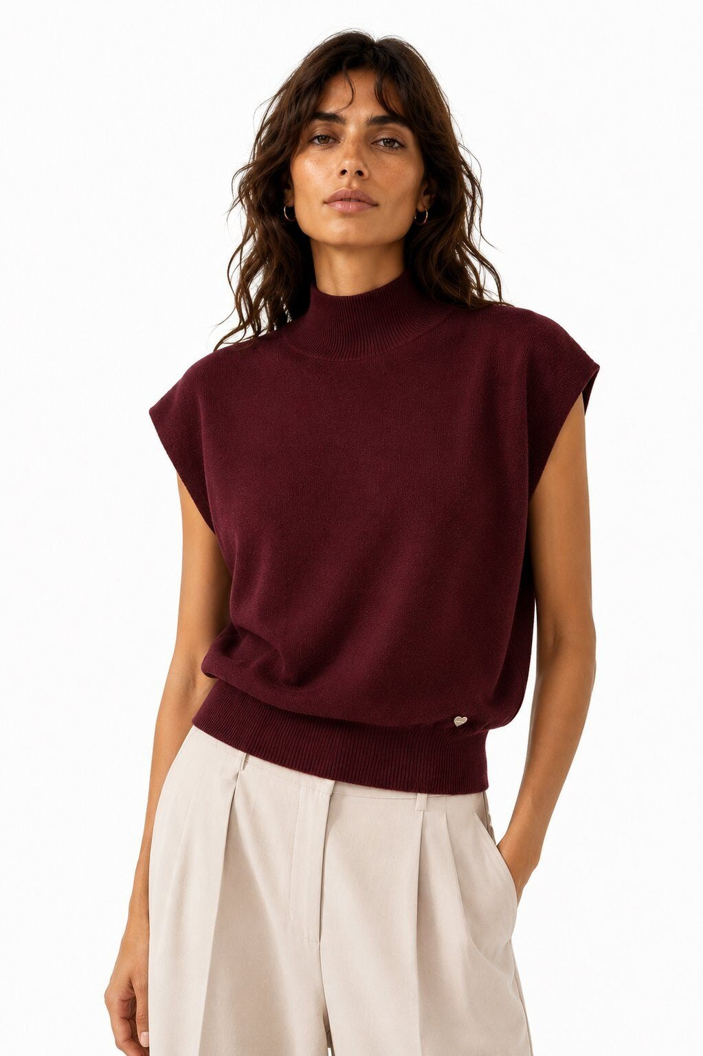 LUTNS6 Burgundy Turtleneck Sweater