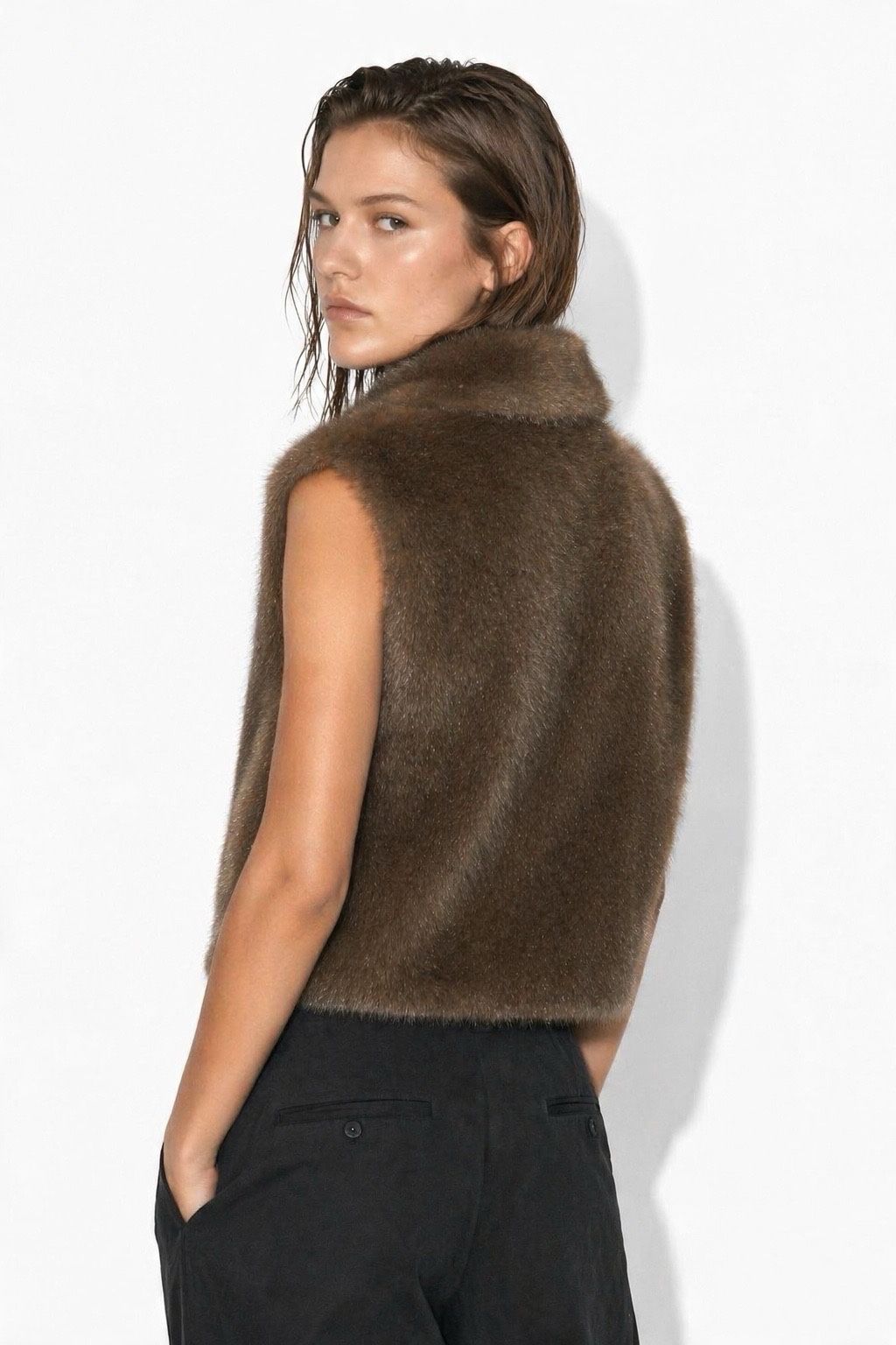 JA91 Brown Collared Faux Fur Vest