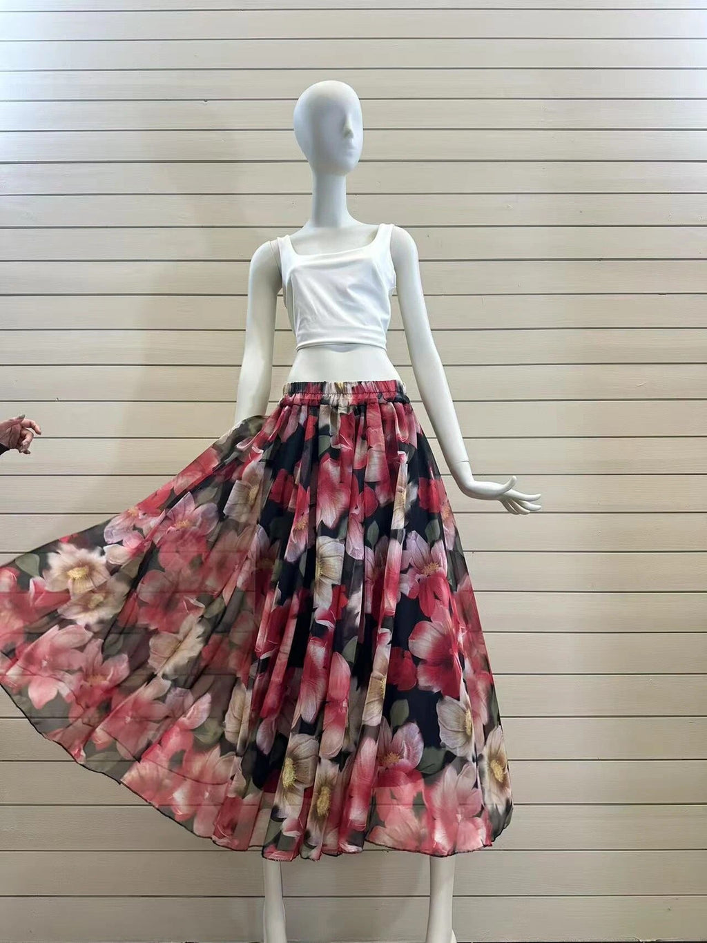 ESTFSBK Floral Print Silk Skirt Black
