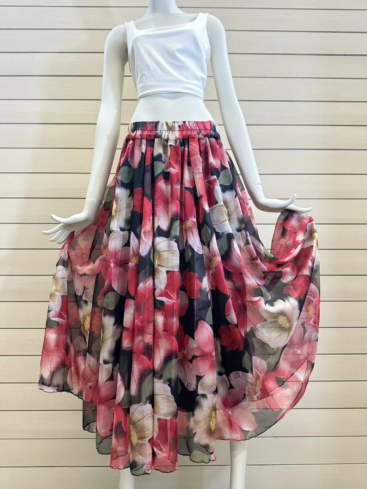 ESTFSBK Floral Print Silk Skirt Black