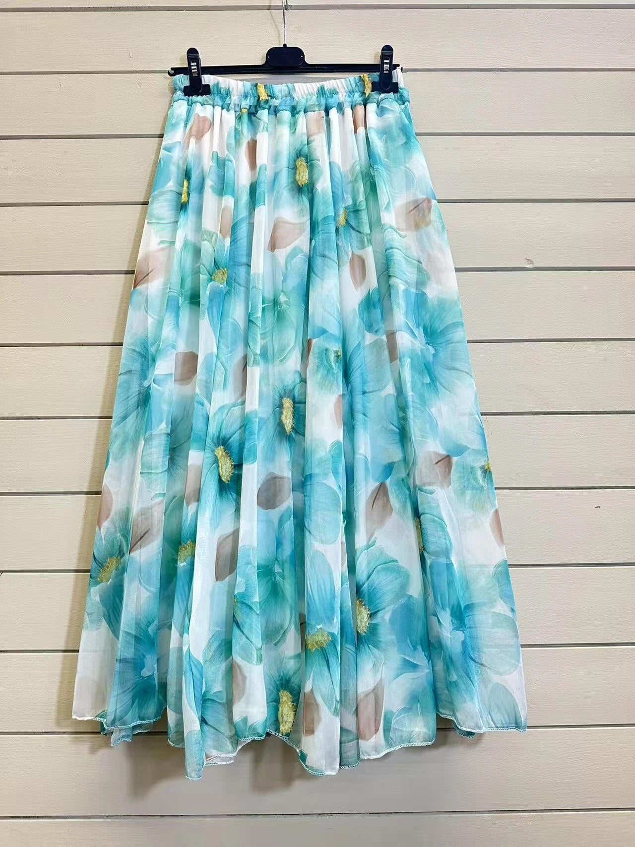 ESTFSAQ Floral Print Silk Skirt Aqua