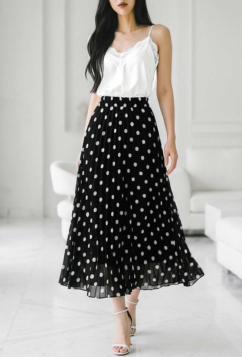 ESLRPBK Lorris Polka Dot Pleated Skirt Black