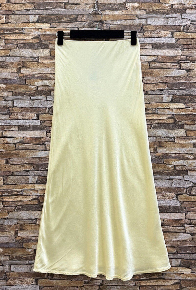 ELO15 Light Yellow Satin Skirt