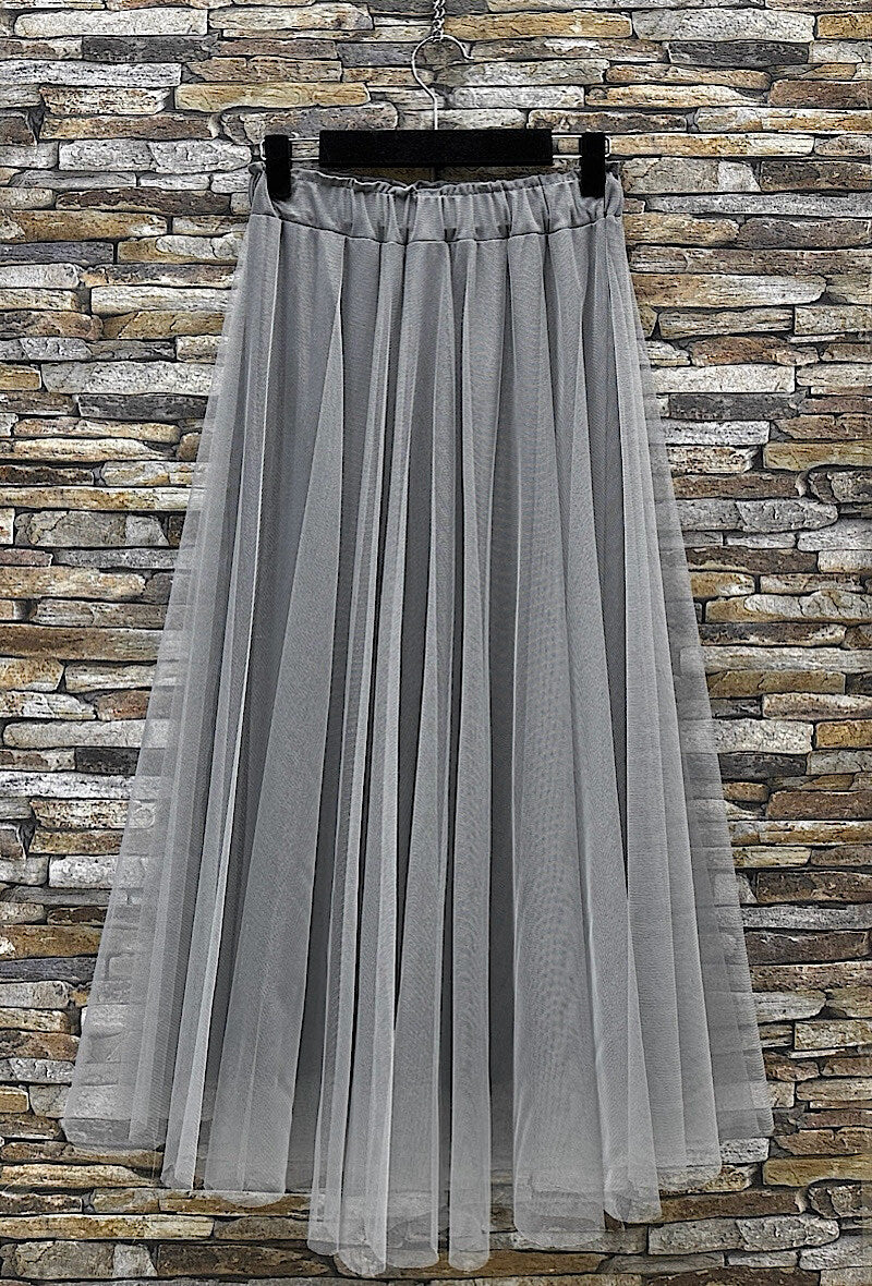 ELT6 Light Grey Tulle Skirt