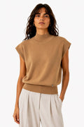 LUTNS7 Camel Turtleneck Sweater