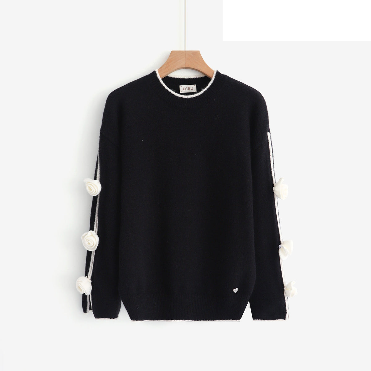 LURL2 Black Rose Line Sweater