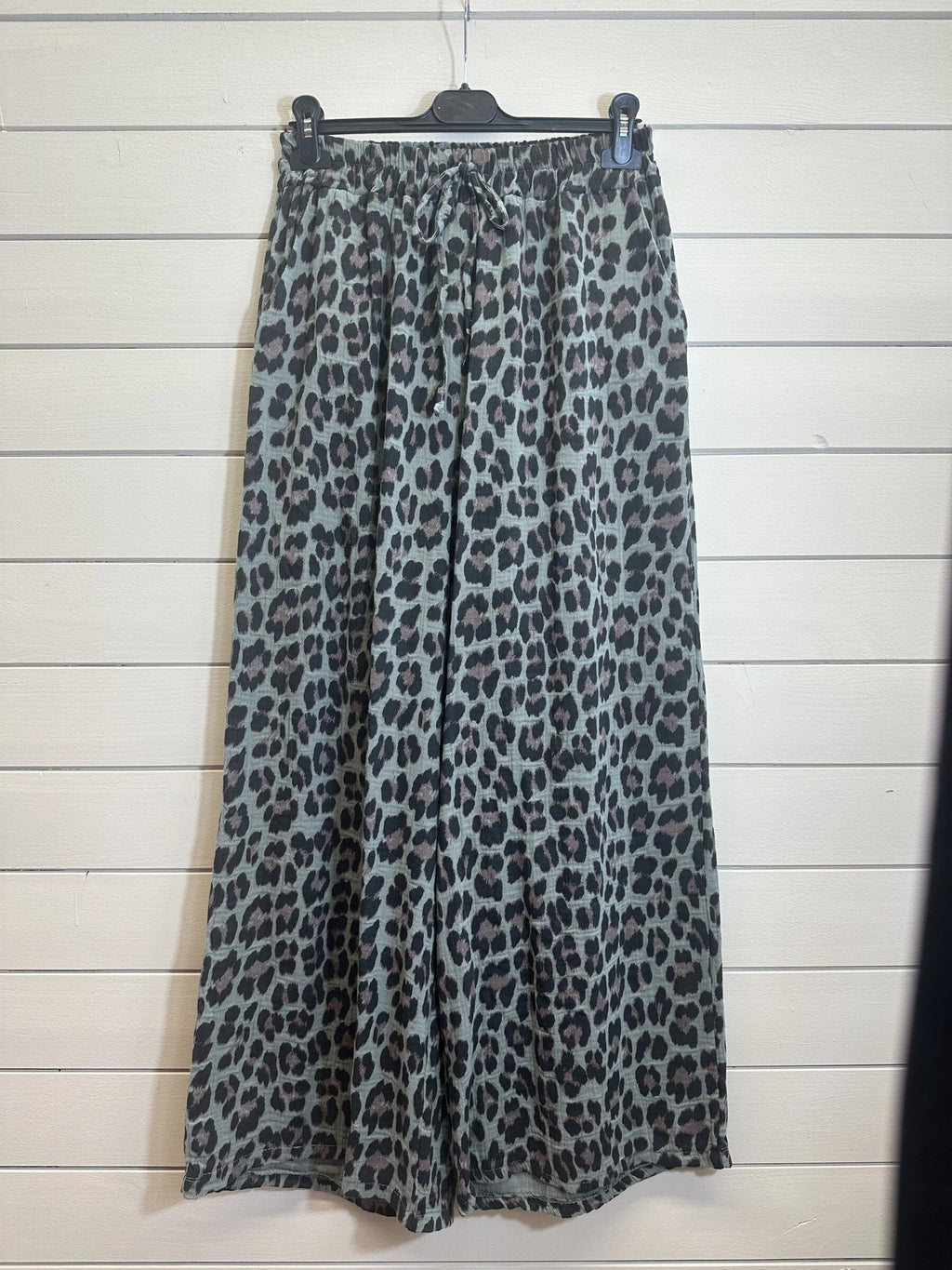 ESTLCSKH Gauze Cotton Leopard Print Set Khaki