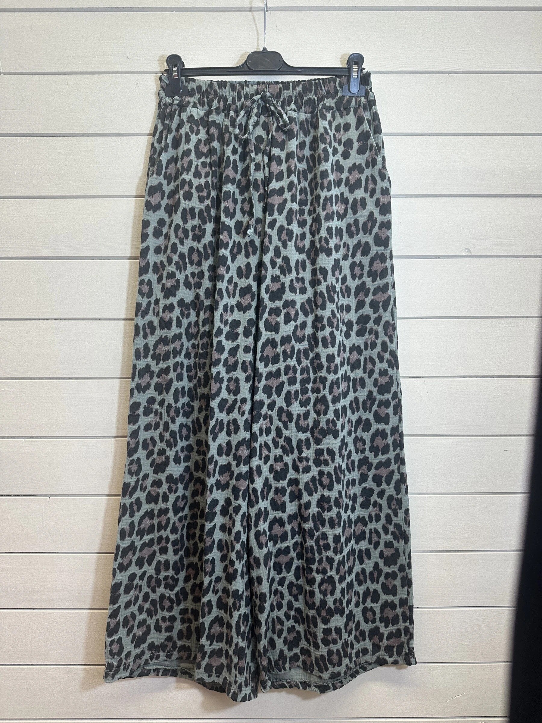 ESTLCSKH Gauze Cotton Leopard Print Set Khaki