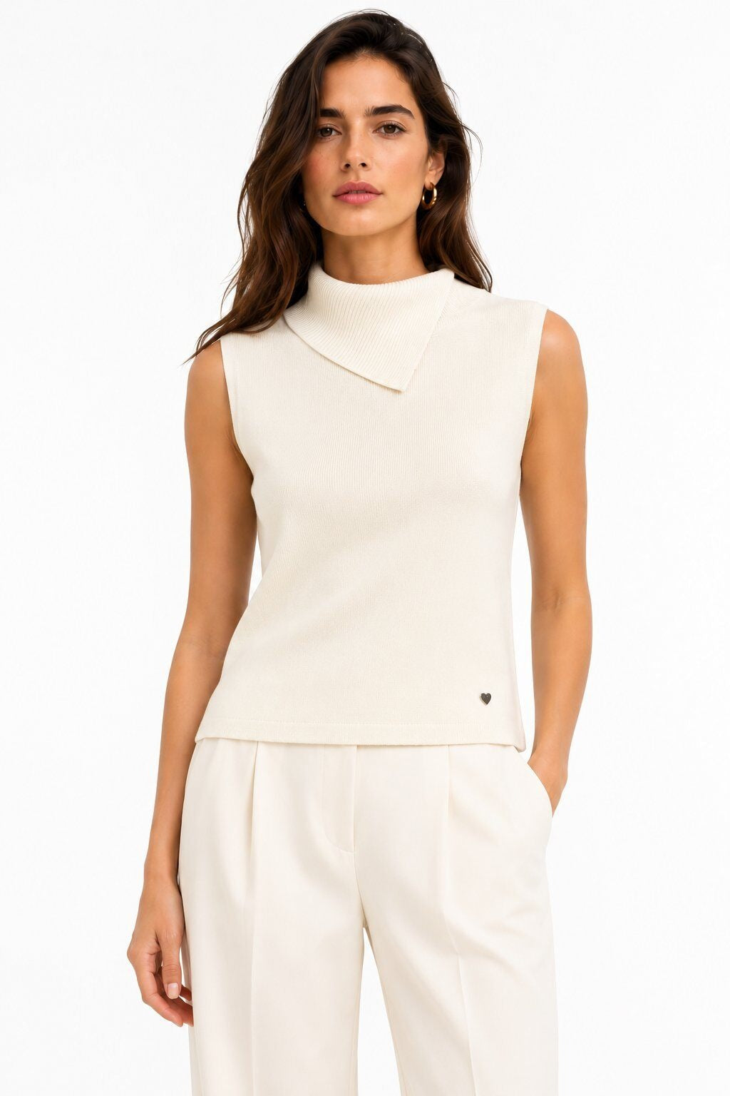 LUACT4 White Asymmetric Collar Top