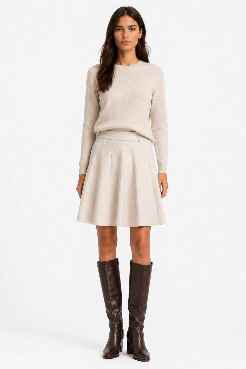 LUPKS5 Ecru Pleated Knit Skirt
