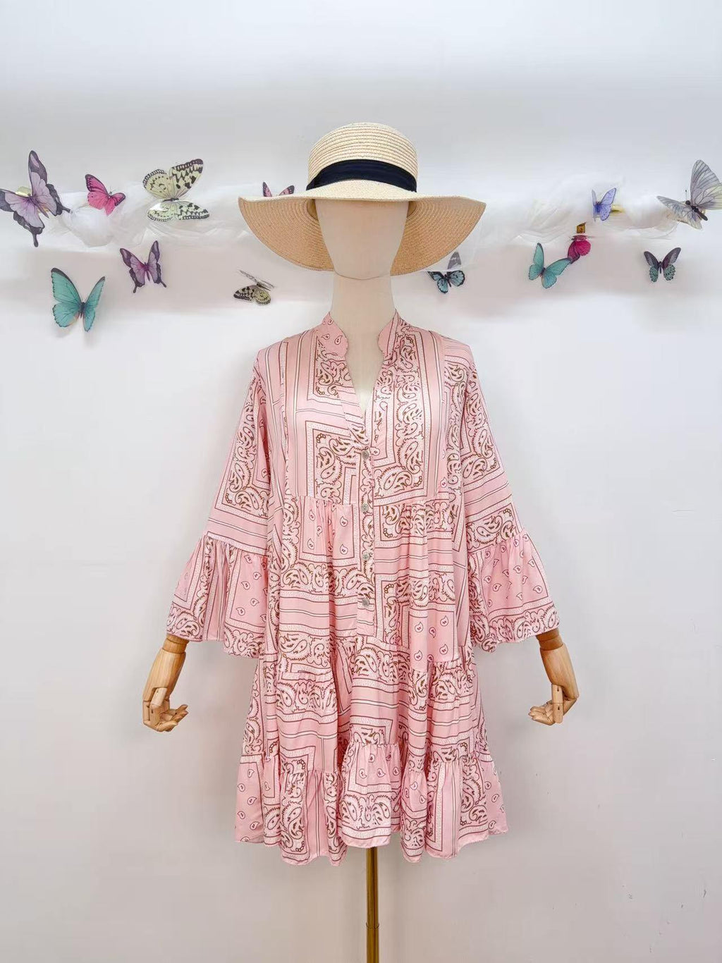 Loowie Buttoned Short Dress in Pink