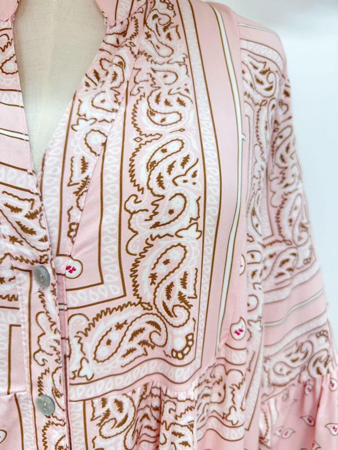 Loowie Buttoned Short Dress in Pink